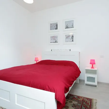 Bright Vatican 2 Bedroom Apartment Rome