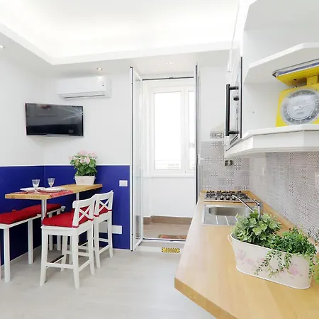 Bright Vatican 2 Bedroom * Rome